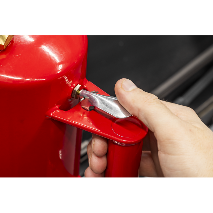 Non-Aerosol Spot Sprayer - Red | TP900R