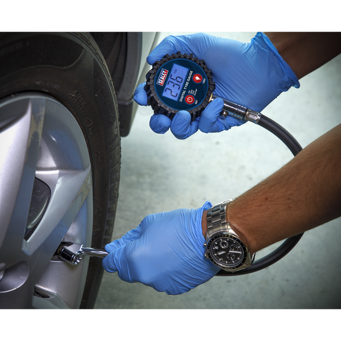 Digital Tyre Pressure Gauge with Twin Push-On Connector | TST003
