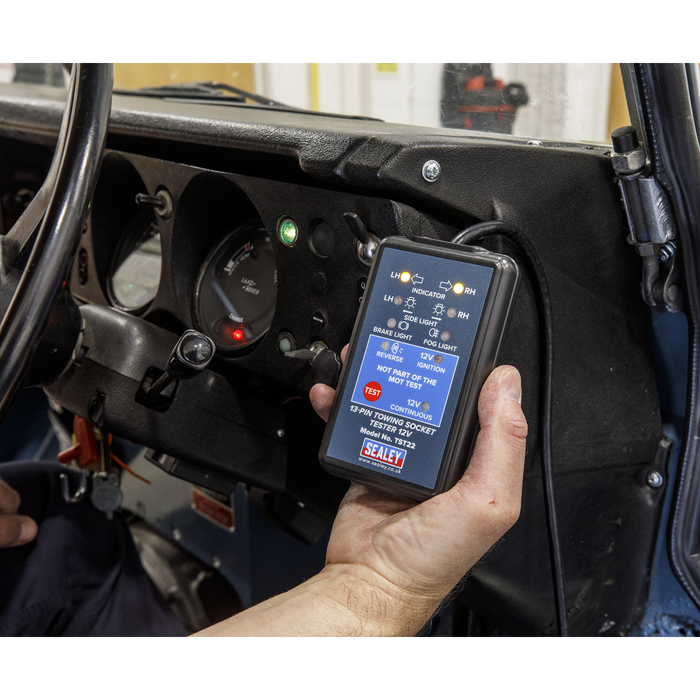 Towing Socket Tester 13-Pin 12V - DVSA Approved | TST22
