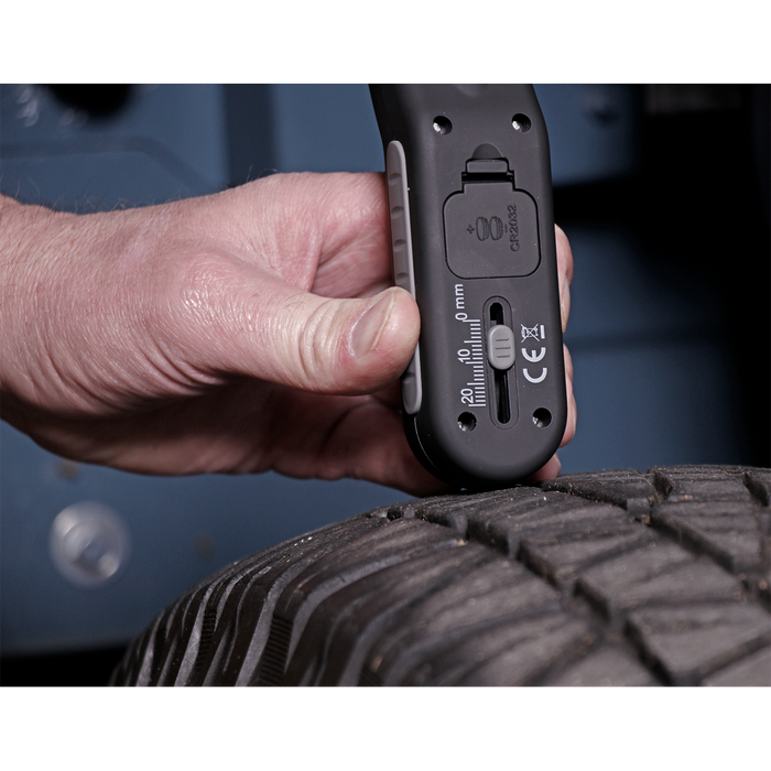 Digital Tyre Pressure & Tread Depth Gauge | TSTPG11