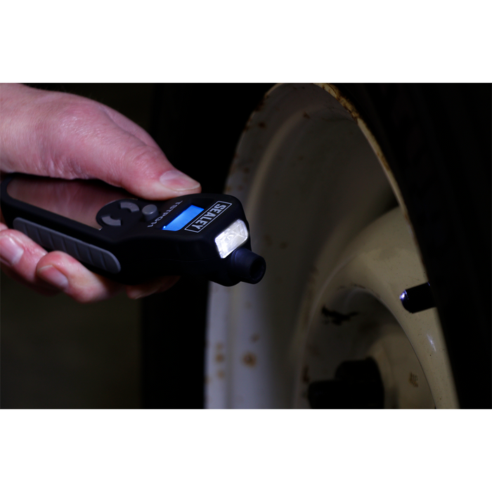 Digital Tyre Pressure & Tread Depth Gauge | TSTPG11