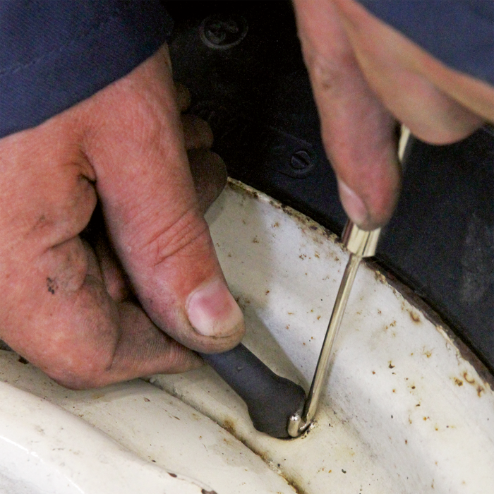 Tyre Valve Removal/Installation Tool | TSTVRK