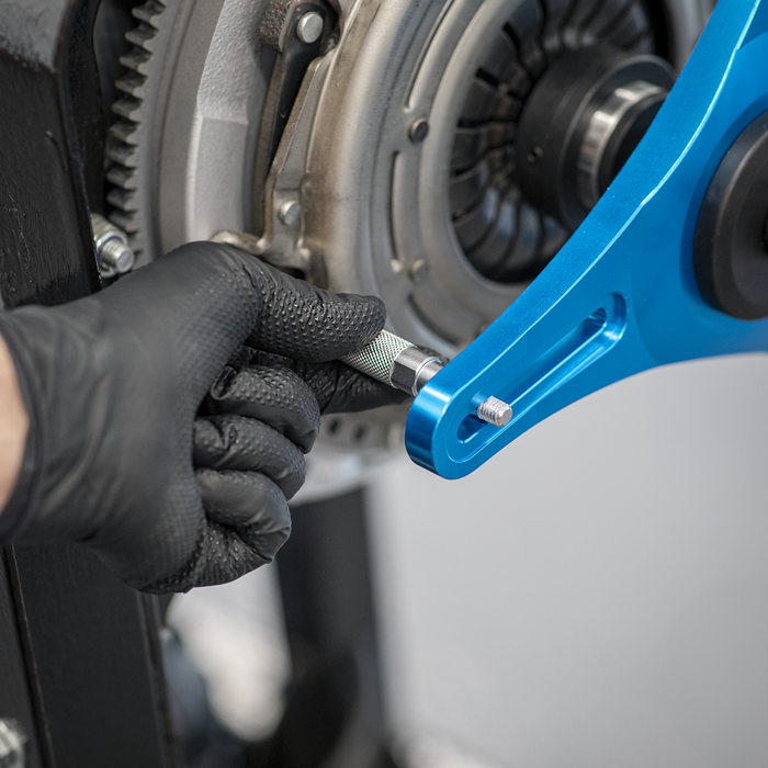 Self-Adjusting Clutch Tool | VS011