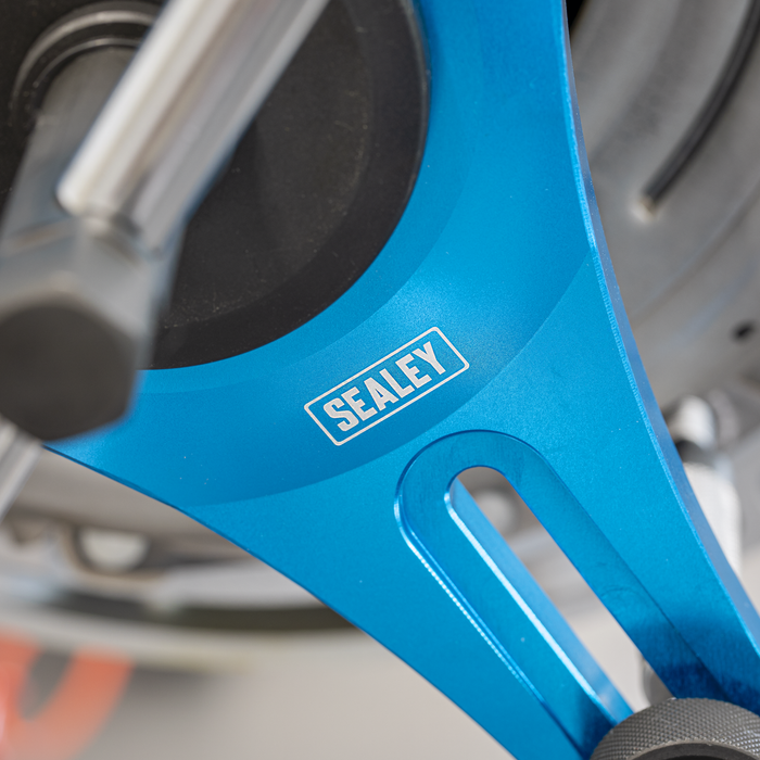 Self-Adjusting Clutch Tool | VS011