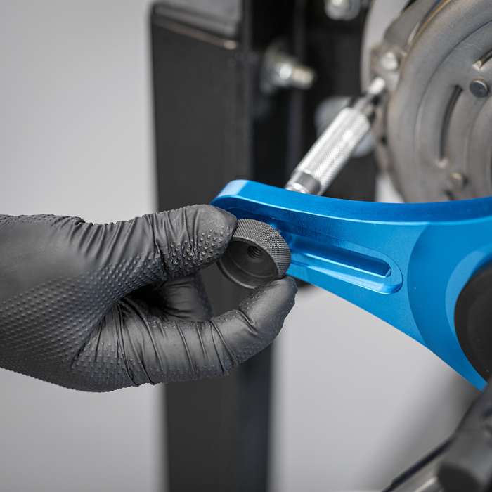 Self-Adjusting Clutch Tool | VS011