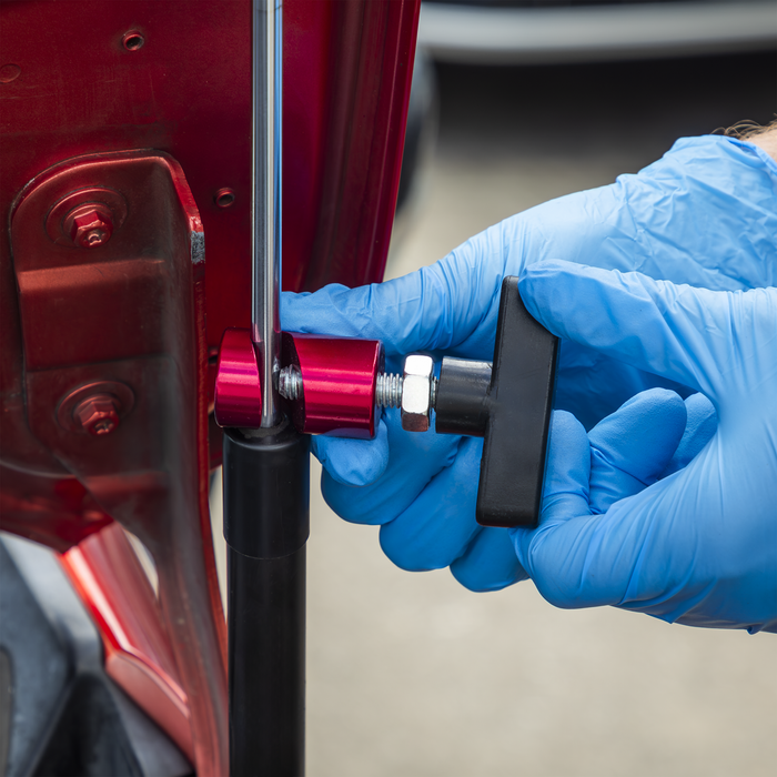 Bonnet Strut Clamp | VS0149