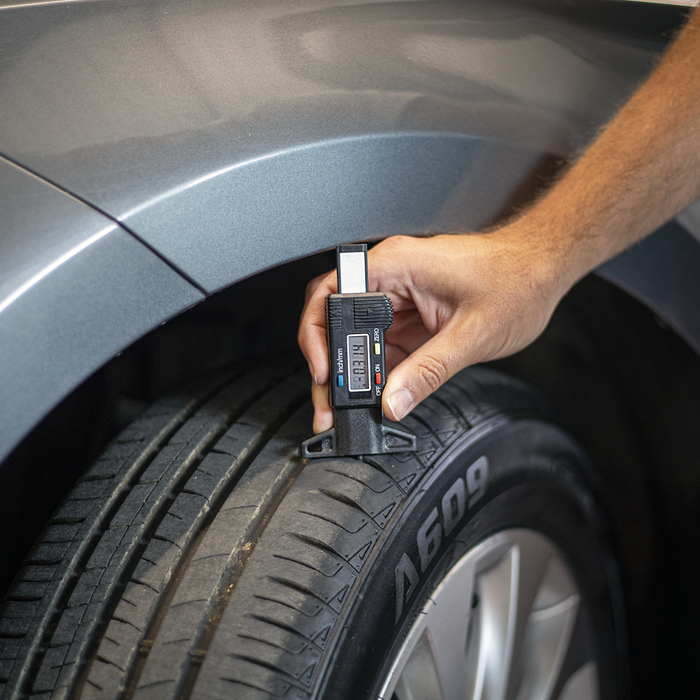 Digital Tyre Tread Depth Gauge | VS0564
