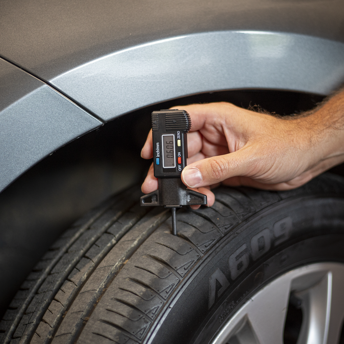 Digital Tyre Tread Depth Gauge | VS0564