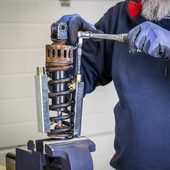 Motorcycle Coil Spring Compressor | VS1824