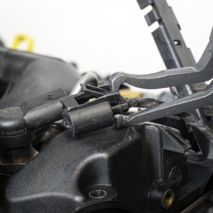 Electrical Disconnect Pliers - 60° Angled | VS416A