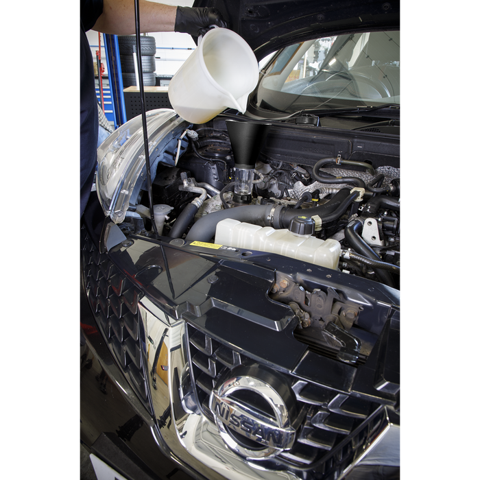 Engine Oil Funnel Set for Renault/Nissan 4pc | VS7102