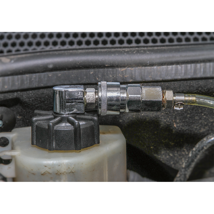 Pneumatic Brake & Clutch Bleeder 1.5L | VS821