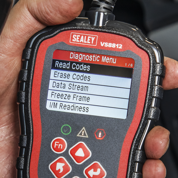 EOBD Code Reader Live Data | VS8812