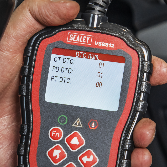 EOBD Code Reader Live Data | VS8812