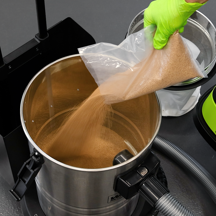 Walnut Blaster 30L Capacity | VSWB30