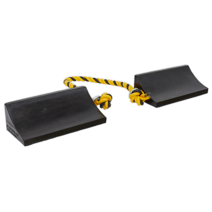 Rubber Wheel Chocks Heavy-Duty - Pair | WC16