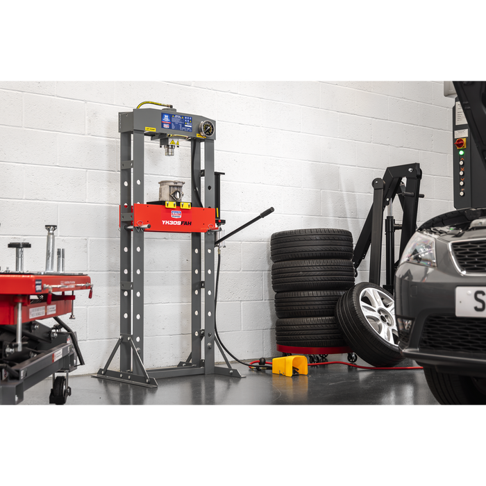 Premier Heavy-Duty Air/Hydraulic Floor Type Press with Foot Pedal 30 Tonne | YK309FAH