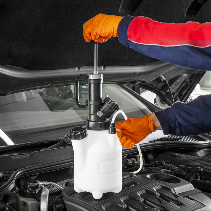 Brake & Clutch Bleeding System 2.5L | VS820